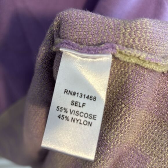 Fate Purple sweater size large - Picture 6 of 6